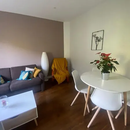 Laguepie, 2 Pieces, 2 Personnes - Fr-1-605-8 Casa de Férias
